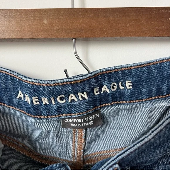 American Eagle Relaxed Mom Shorts - Picture 4 of 7